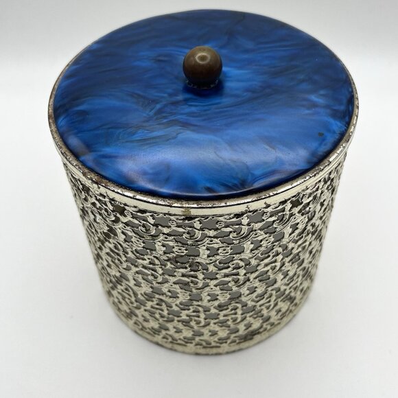 Vintage Hollywood Regency Filigree Tissue Cover Blue Lucite Top Mid Century Glam - Picture 5 of 8